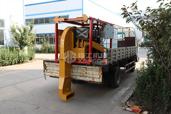 車載式吹風(fēng)機(jī)出風(fēng)口自主調(diào)節(jié)效果展示